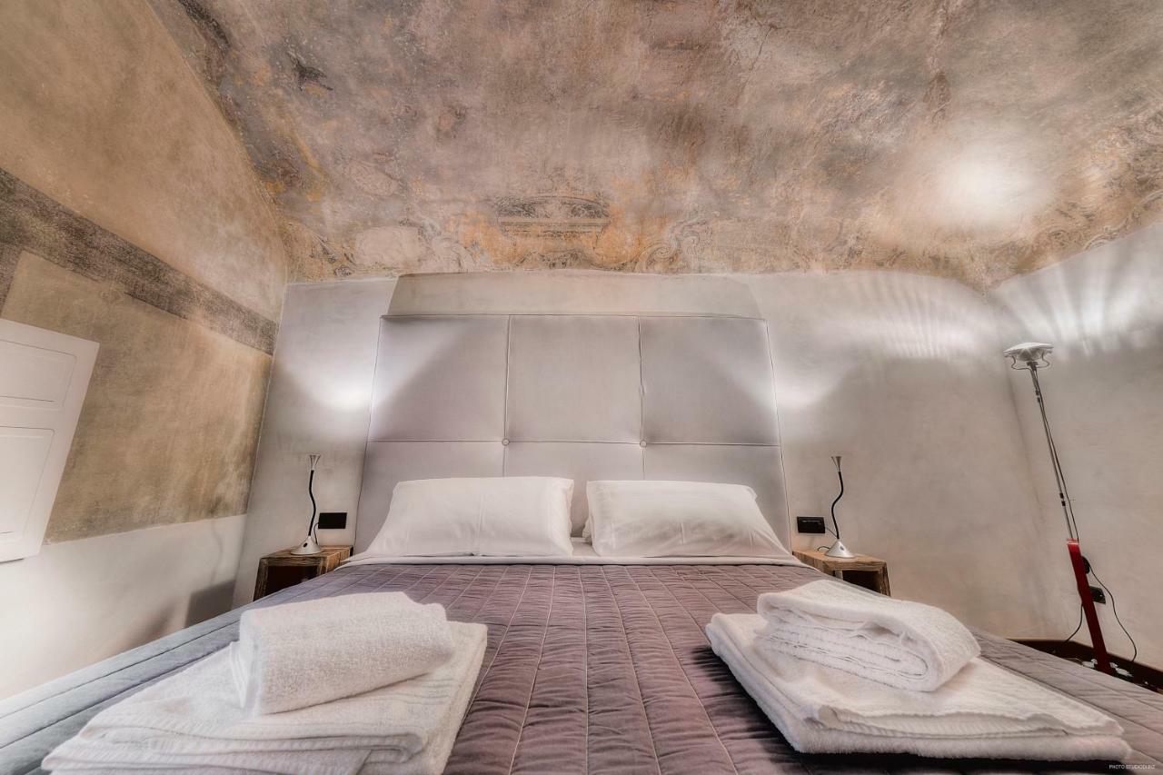 Stone Walls Deluxe Флоренция Экстерьер фото